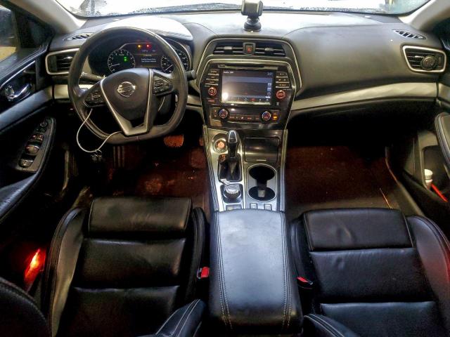 Nissan Maxima 3.5s Image 9