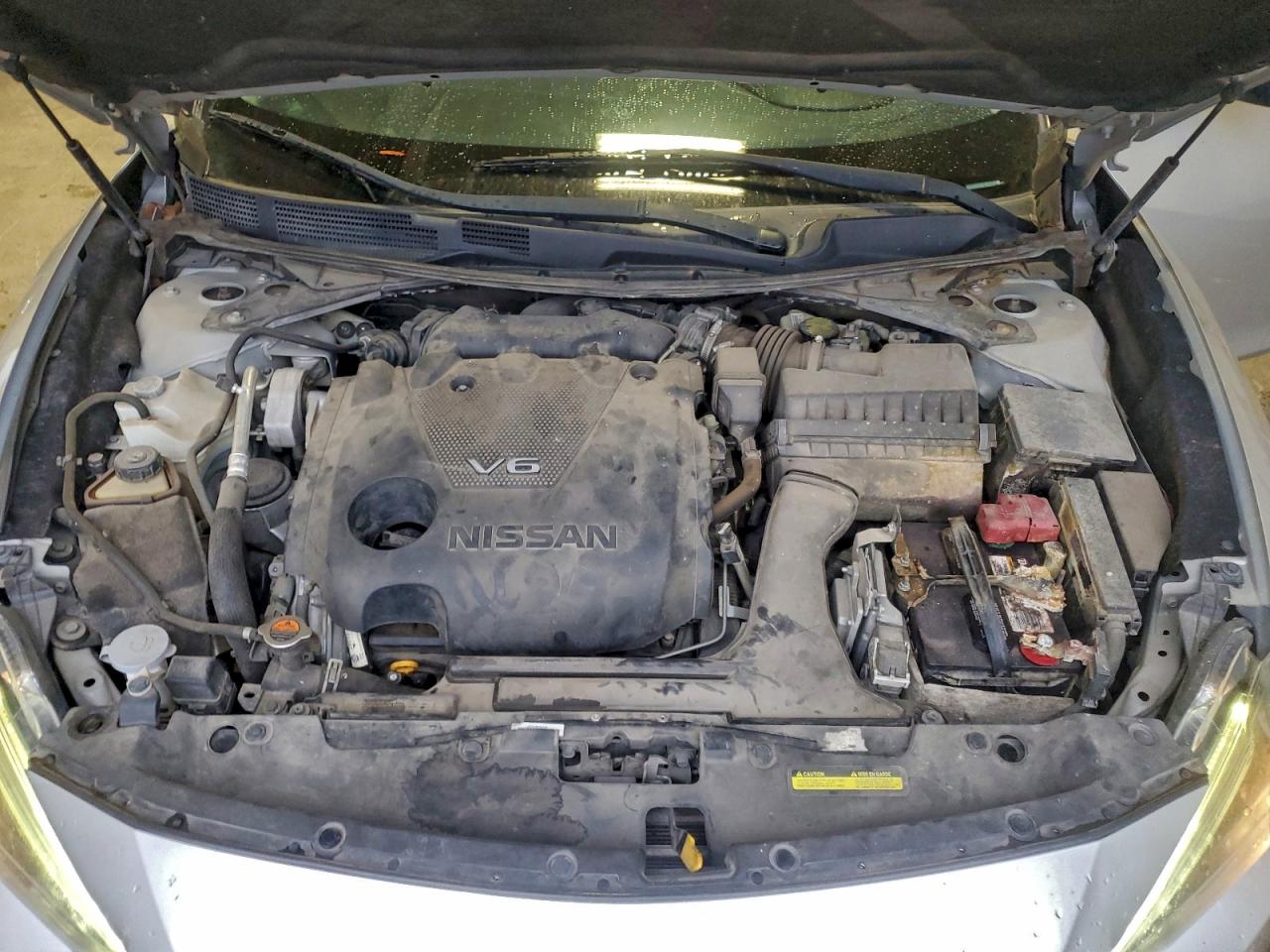 Nissan Maxima 3.5s Image 4