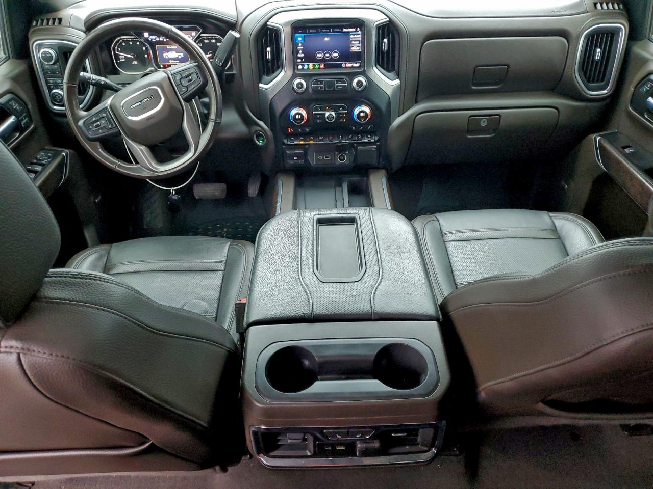 GMC Sierra K1500 Denali Image 5