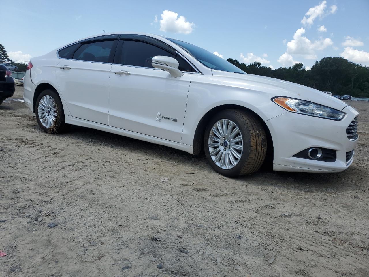 Ford Fusion Se Hybrid Image 9