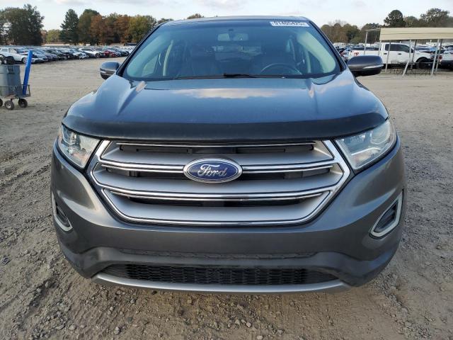 Ford Edge Titanium Image 2