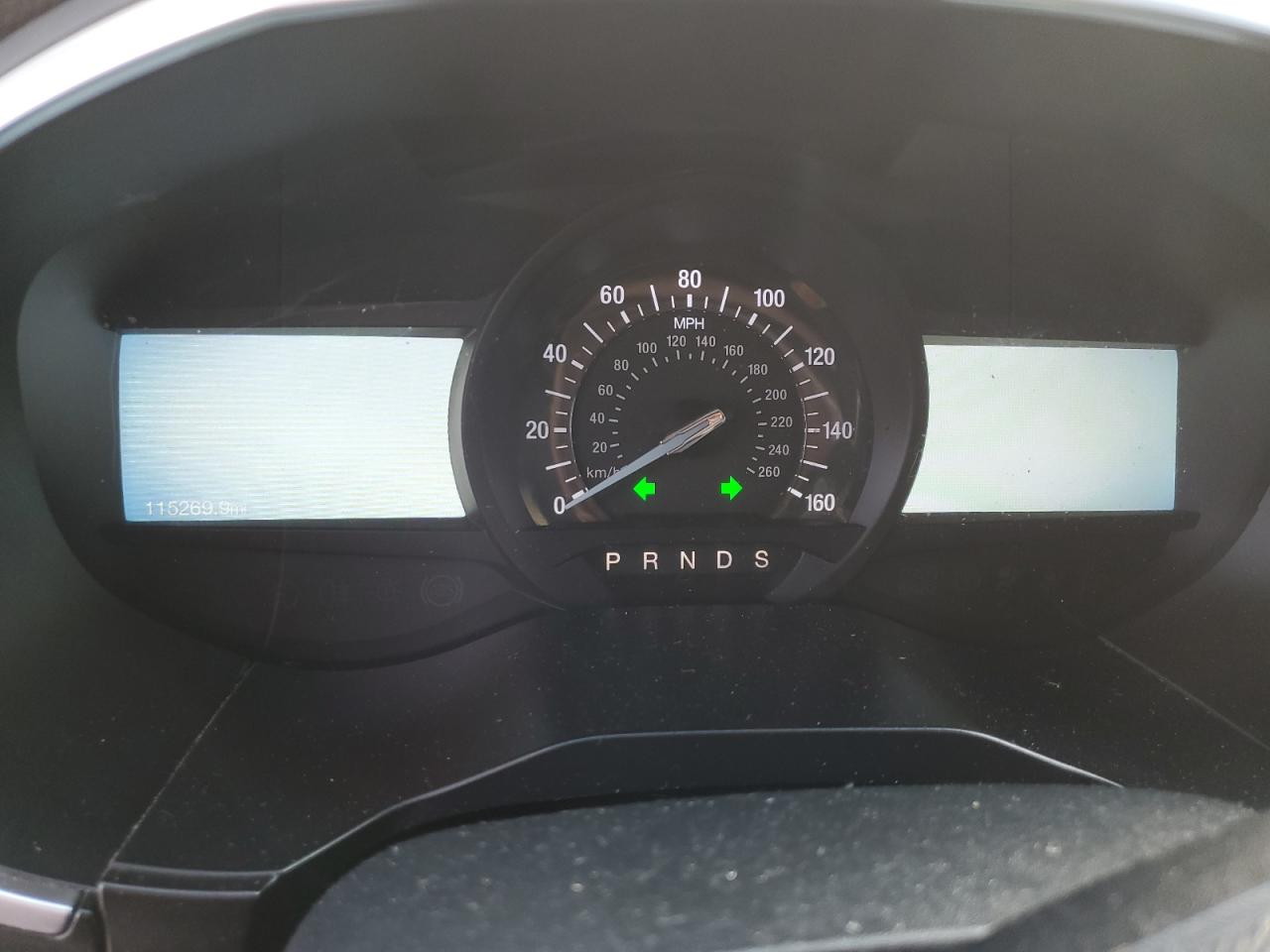 Ford Edge Titanium Image 9