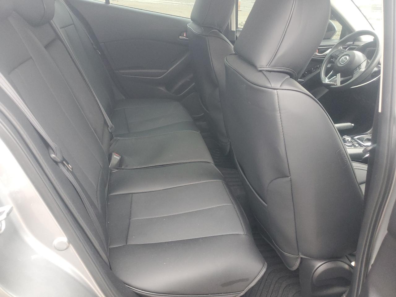 Mazda 3 Sport Image 5