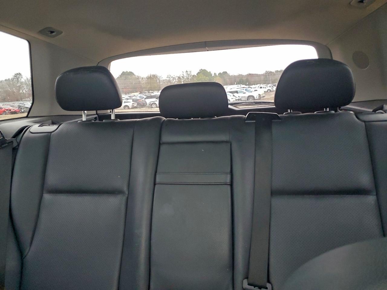 Mercedes-Benz GLK 350 4matic Image 5