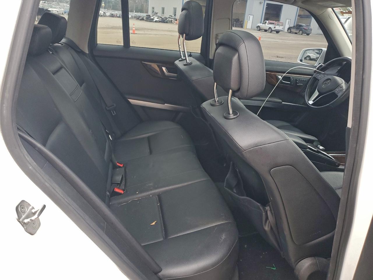 Mercedes-Benz GLK 350 4matic Image 13