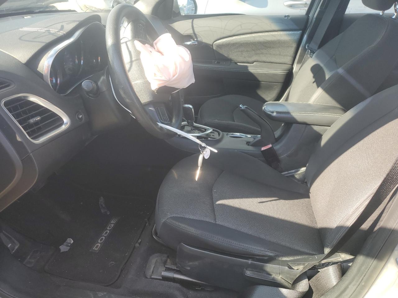 Dodge Avenger Se Image 11