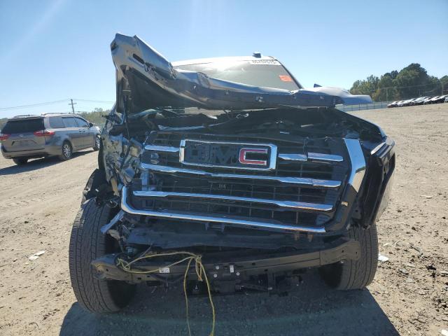 GMC Yukon Elevation Image 10