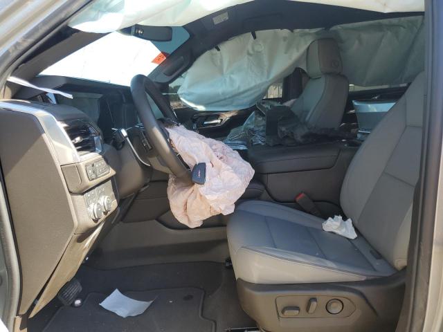 GMC Yukon Elevation Image 12