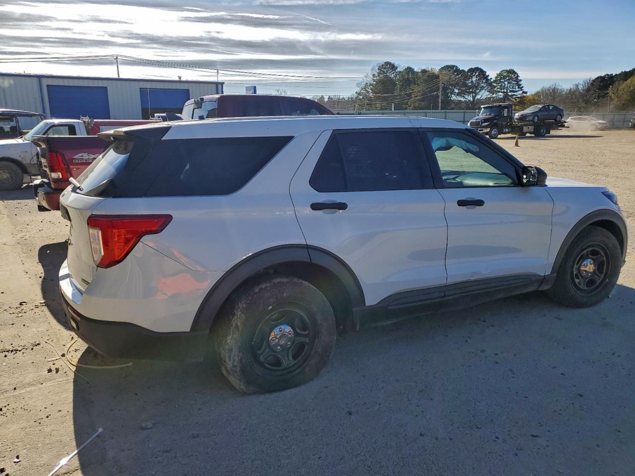Ford Explorer Police Interceptor Image 8