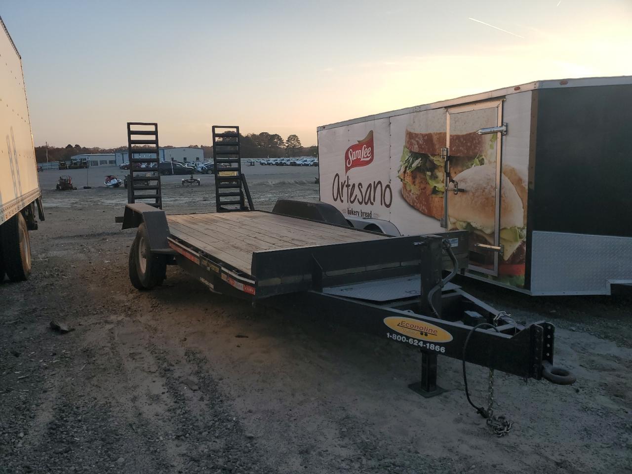 Econoline Trailer Image 1