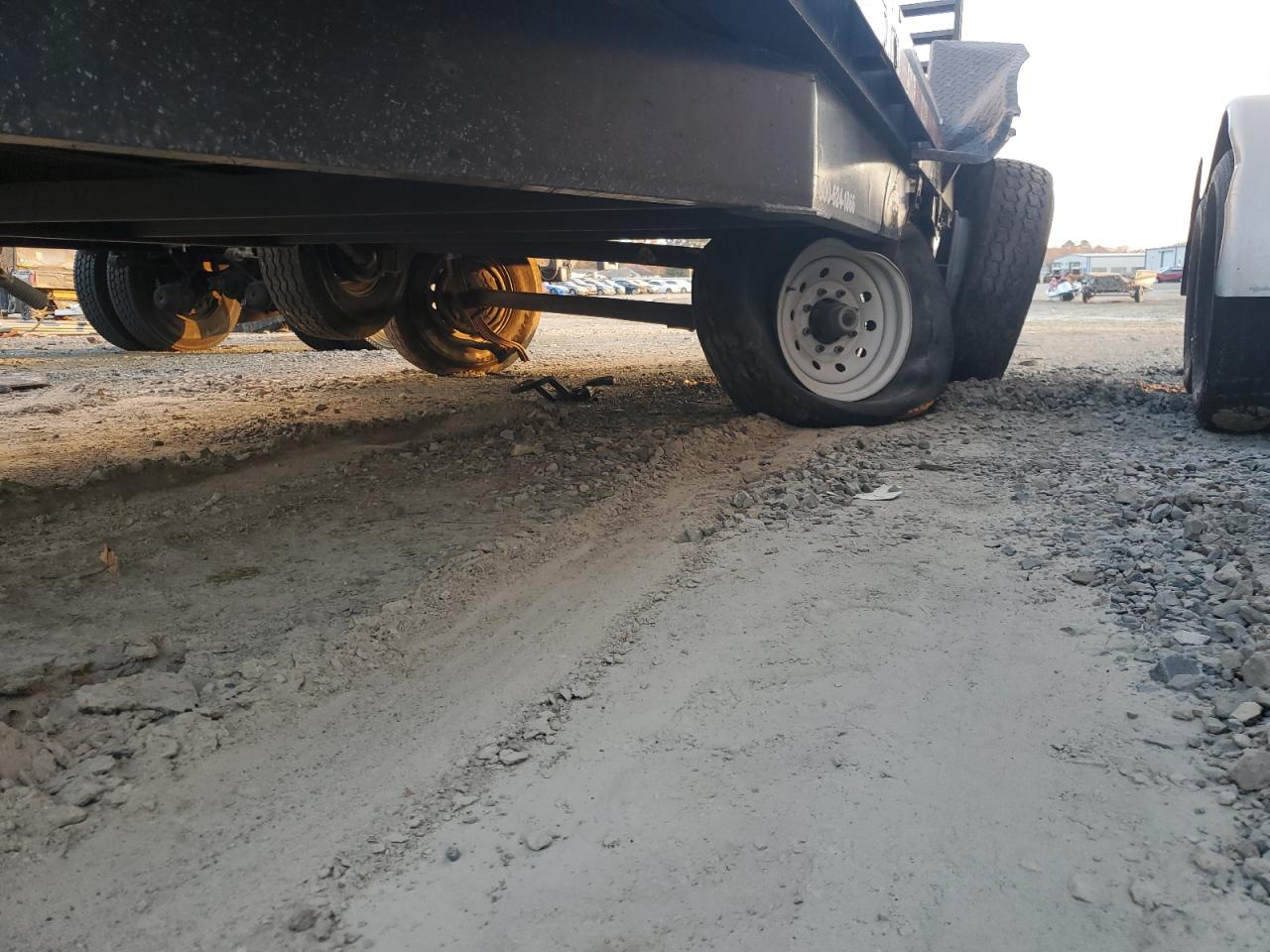 Econoline Trailer Image 4