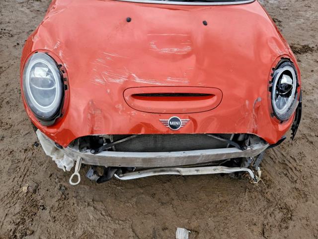 MINI Cooper John Cooper Works Image 8