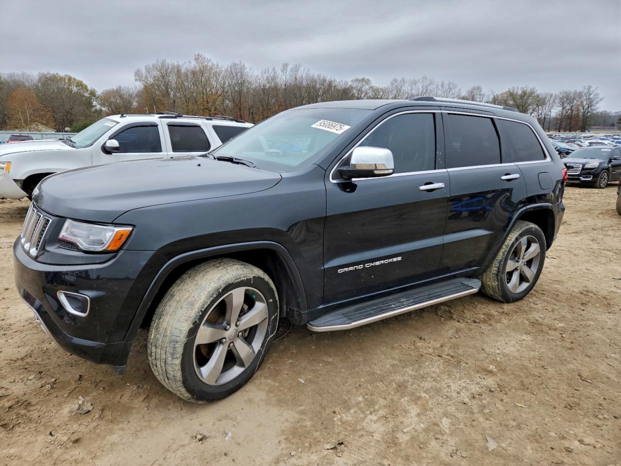 Jeep Grand Cherokee Overland Image 1