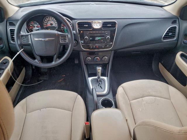 Chrysler 200 Lx Image 6