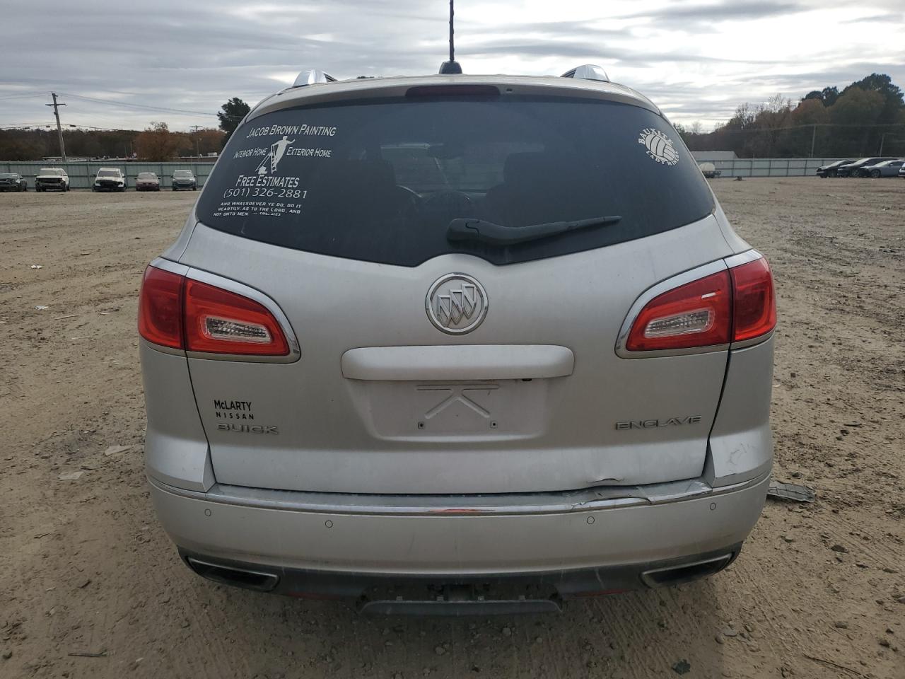 Buick Enclave Image 3