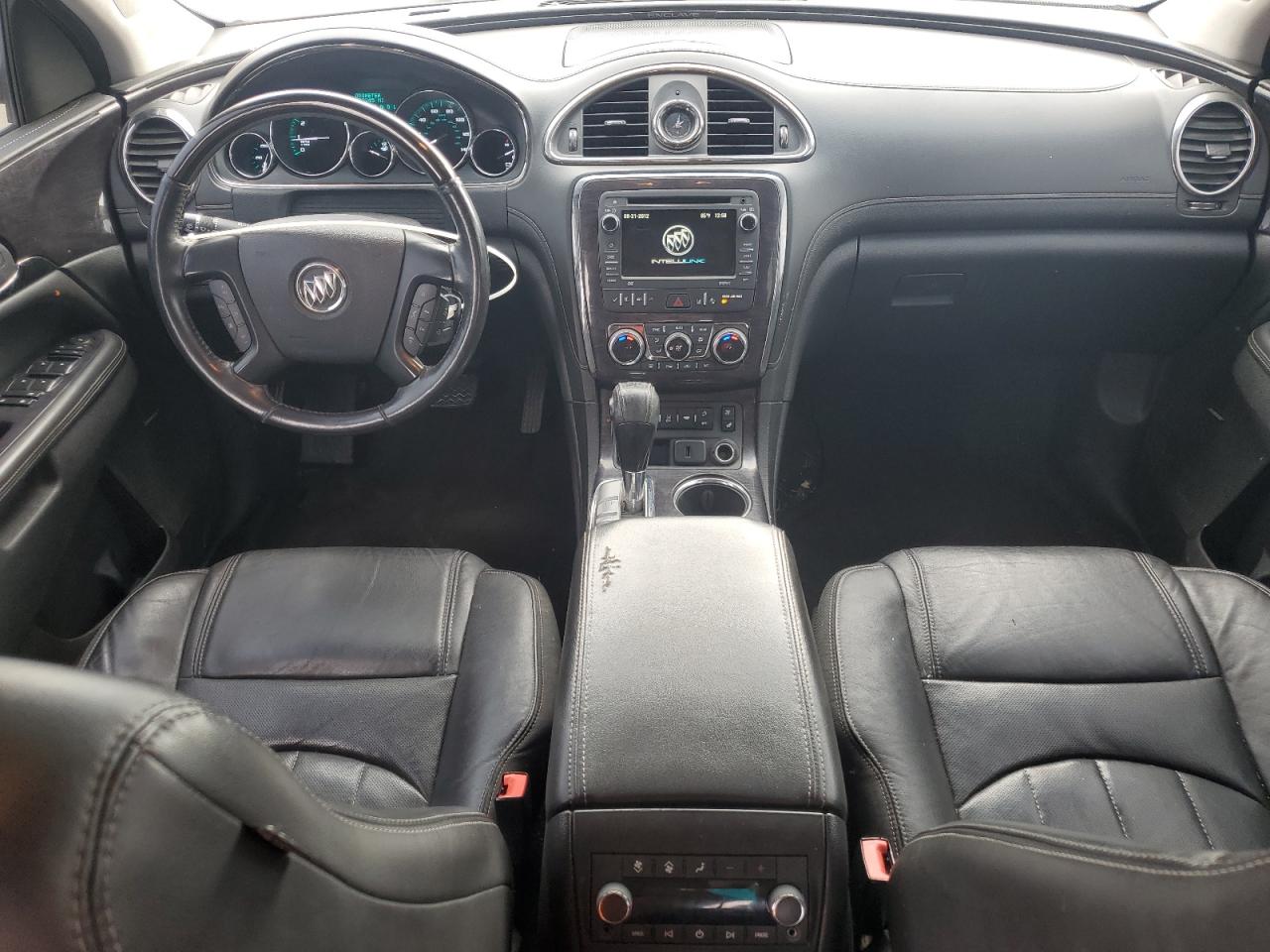 Buick Enclave Image 4