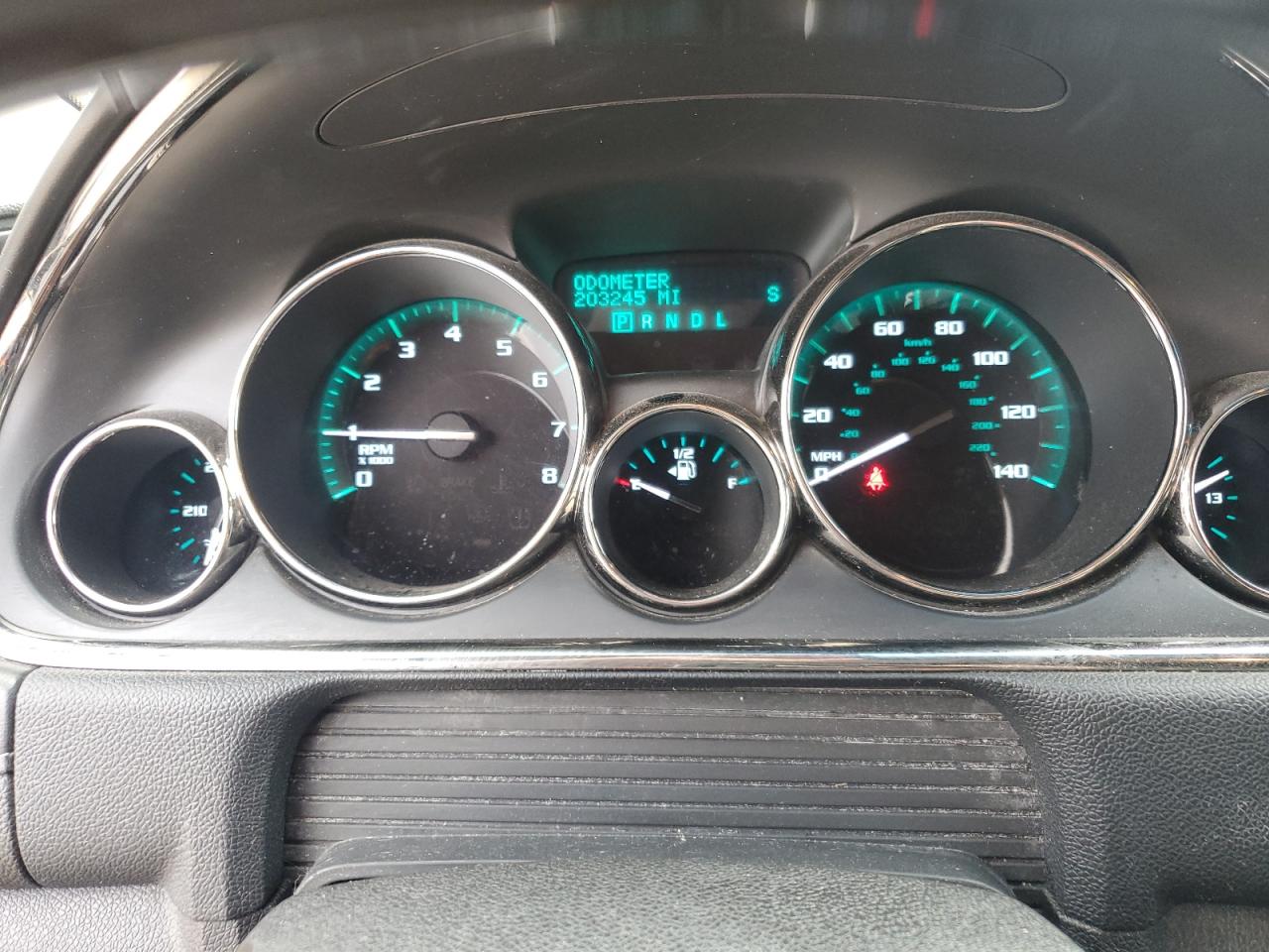 Buick Enclave Image 11