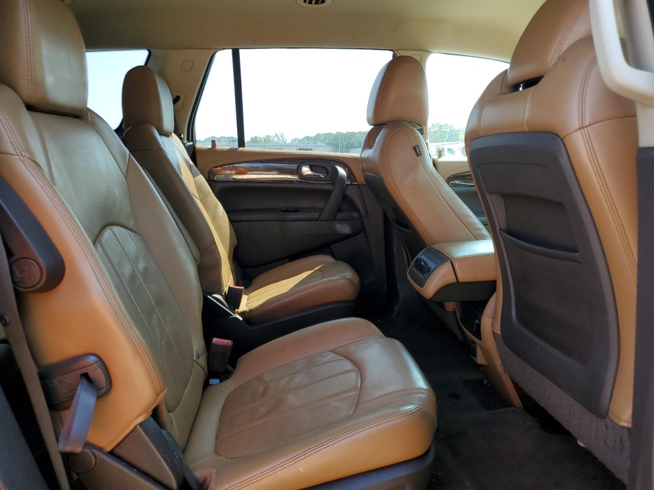 Buick Enclave Image 4