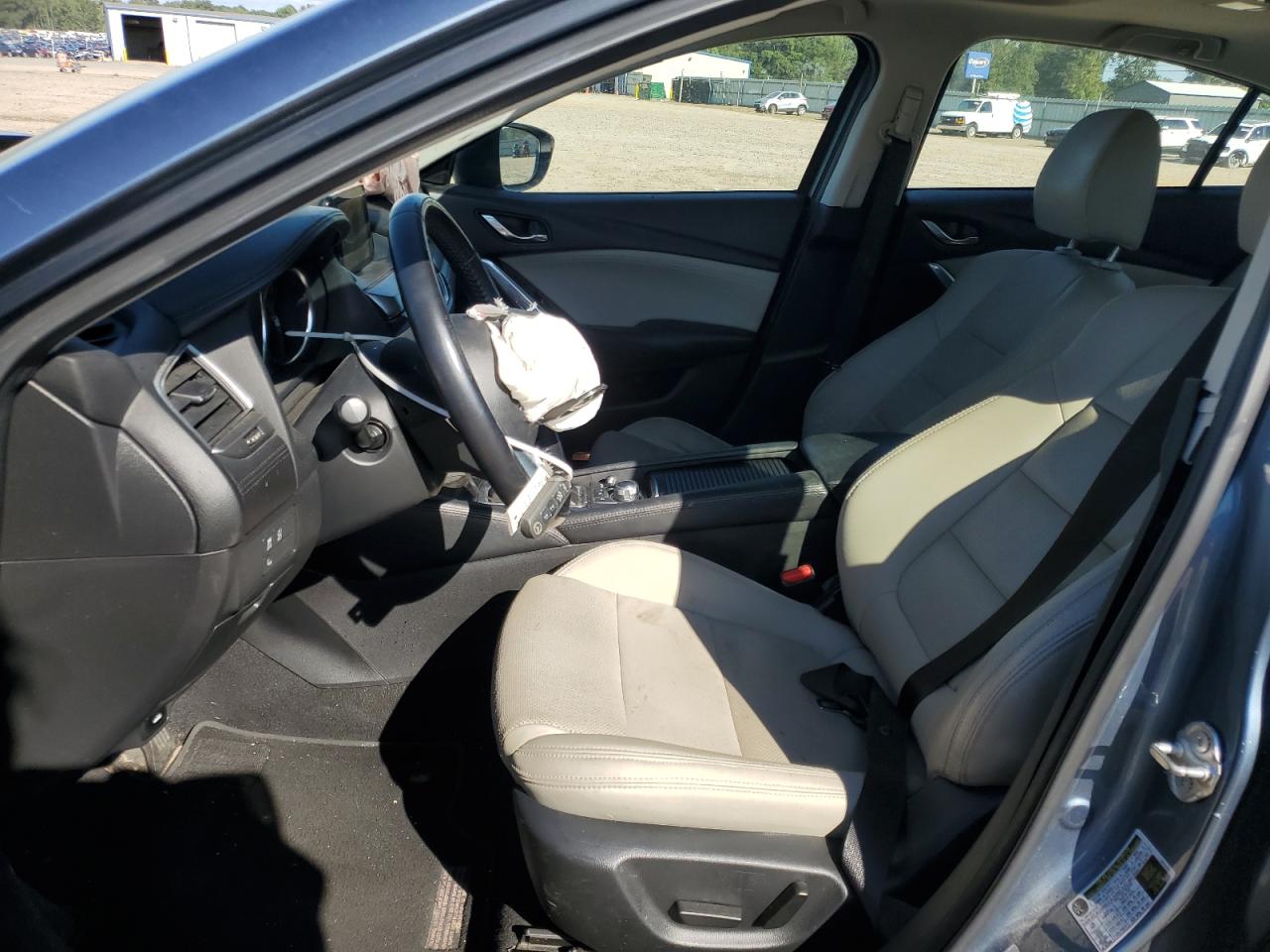 Mazda 6 Touring Image 9