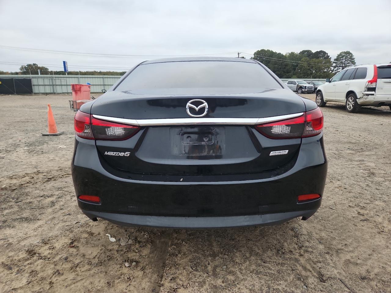 Mazda 6 Touring Image 5