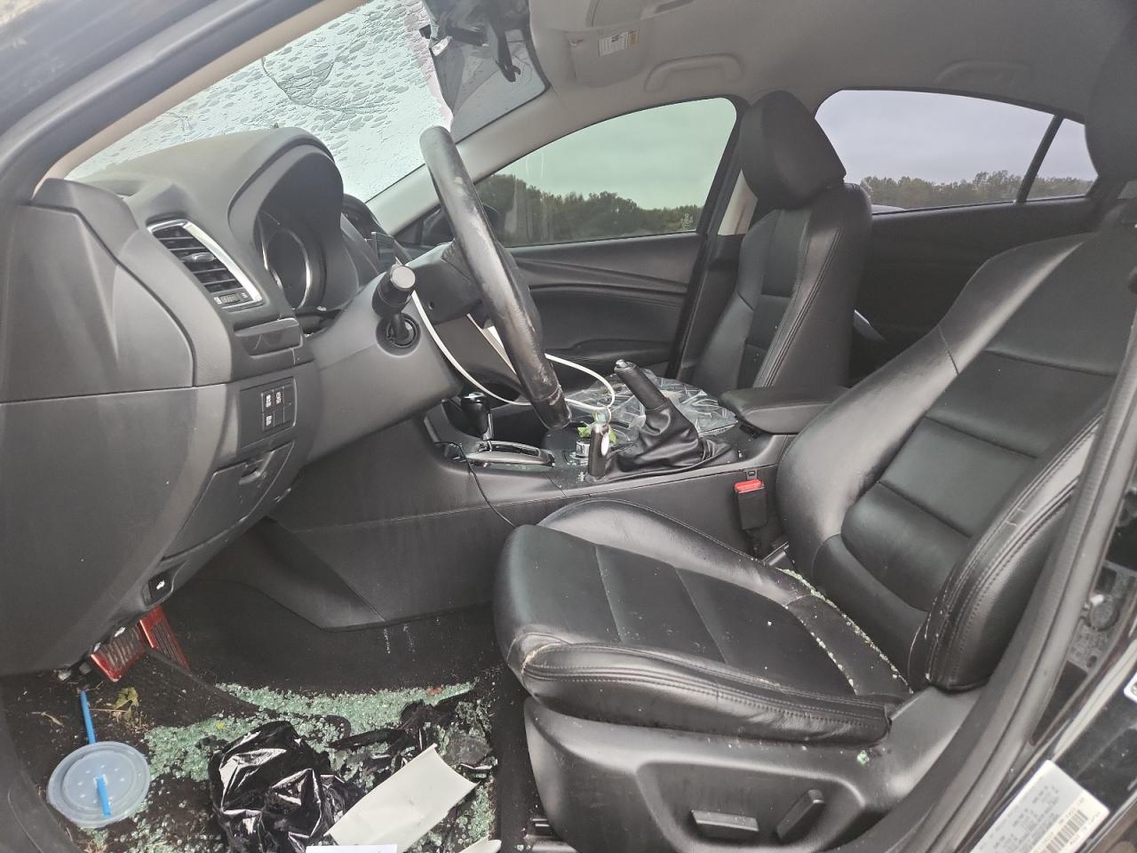 Mazda 6 Touring Image 4