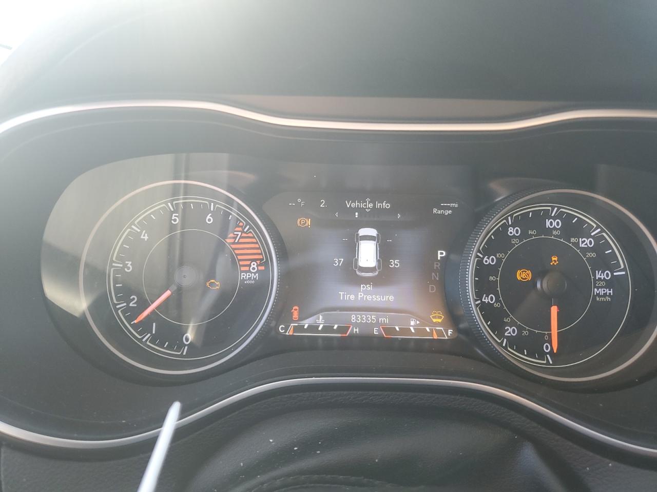 Jeep Cherokee Trailhawk Image 8