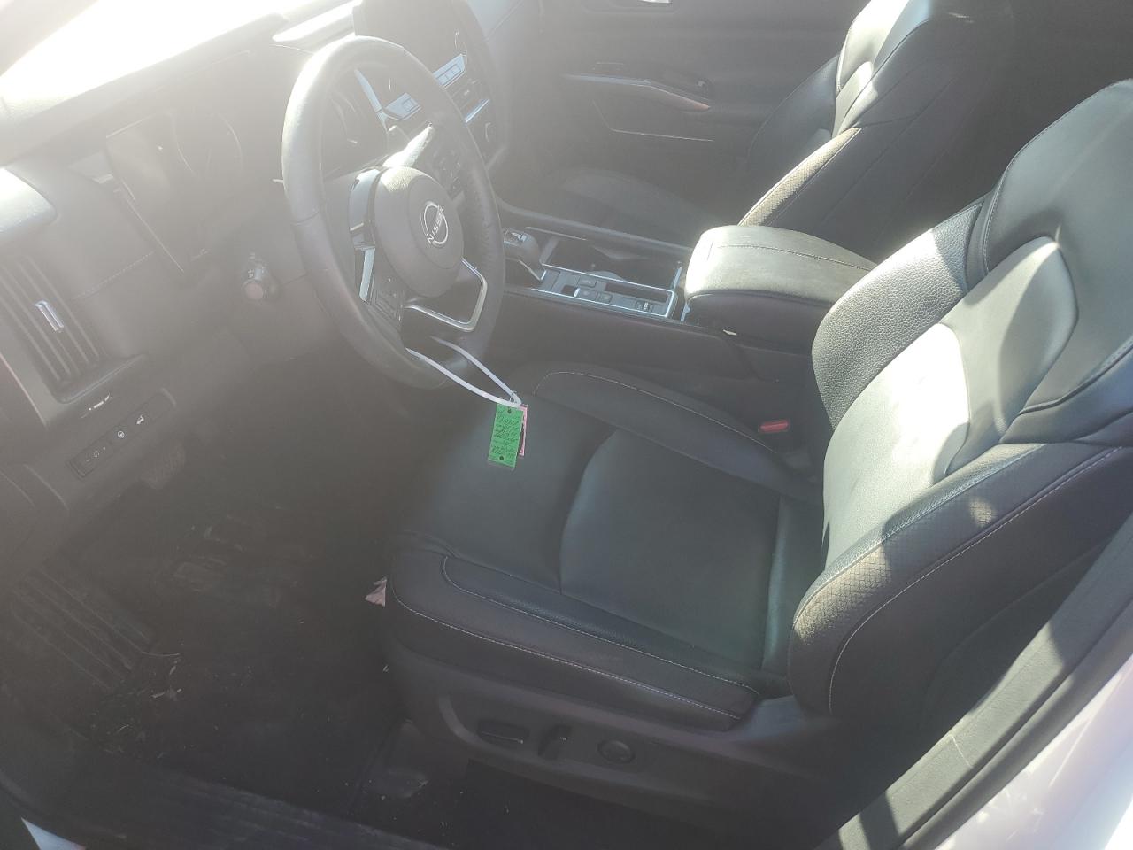 Nissan Pathfinder Sl Image 14