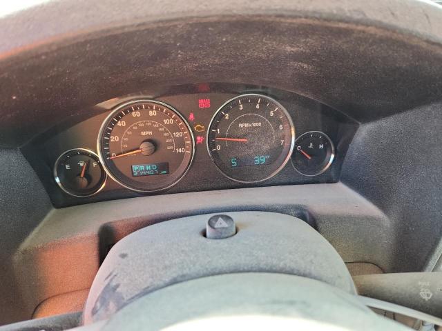 Jeep Commander Image 12