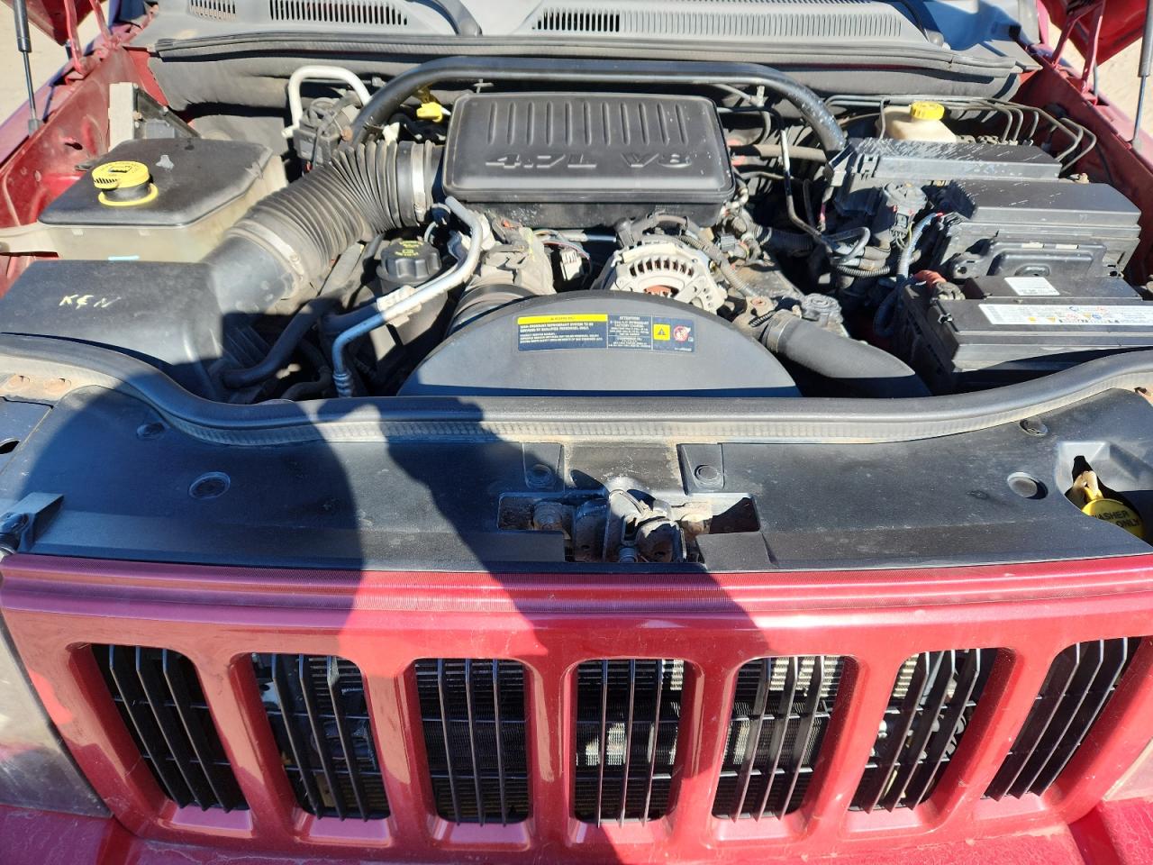 Jeep Commander Image 2