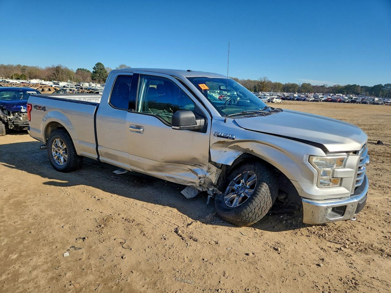 Ford F-150 Super Cab Image 12