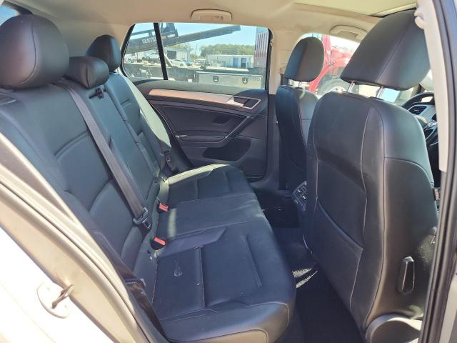 Volkswagen Golf S Image 4