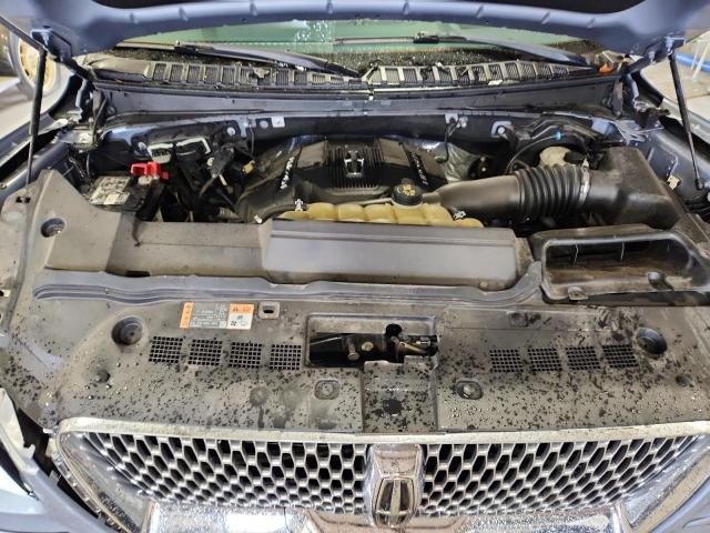 Lincoln Navigator Black Label Image 5