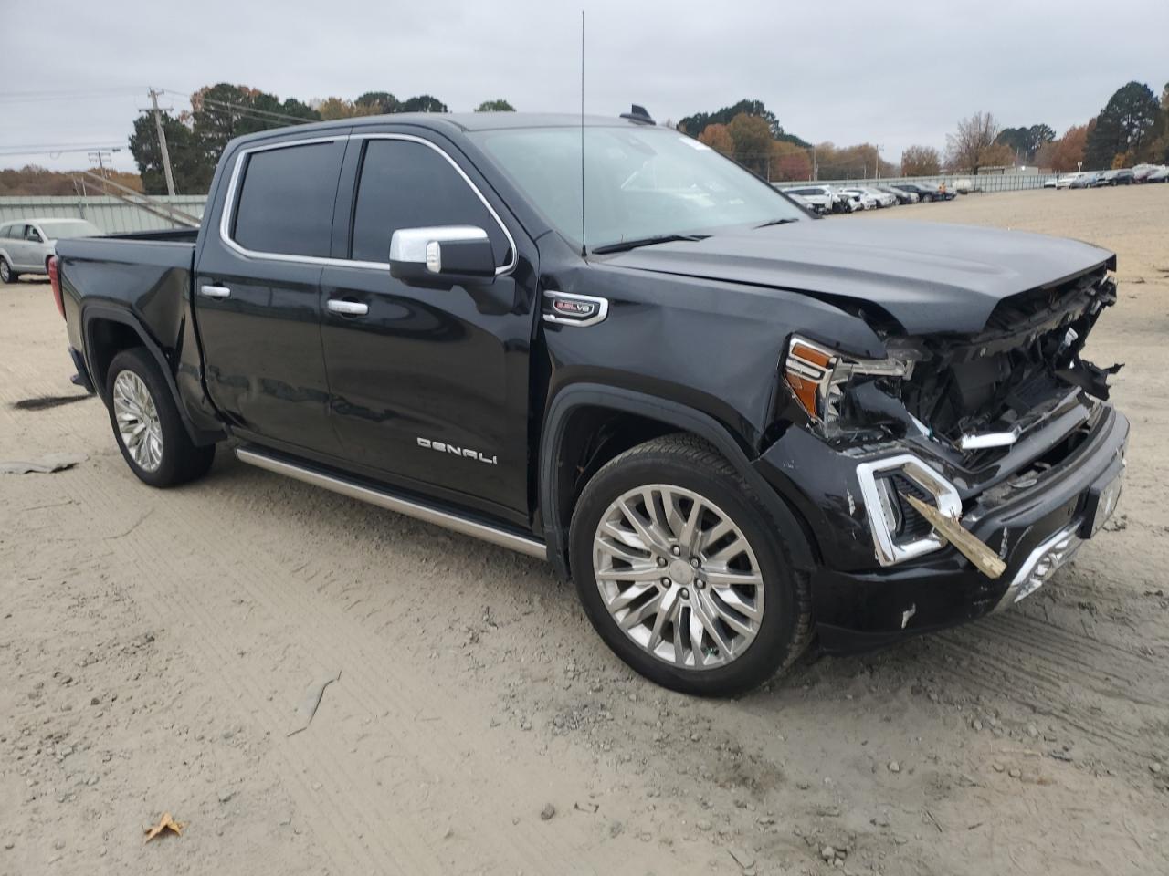 GMC Sierra K1500 Denali Image 7