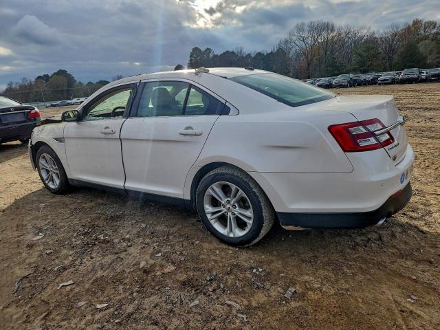 Ford Taurus Sel Image 3