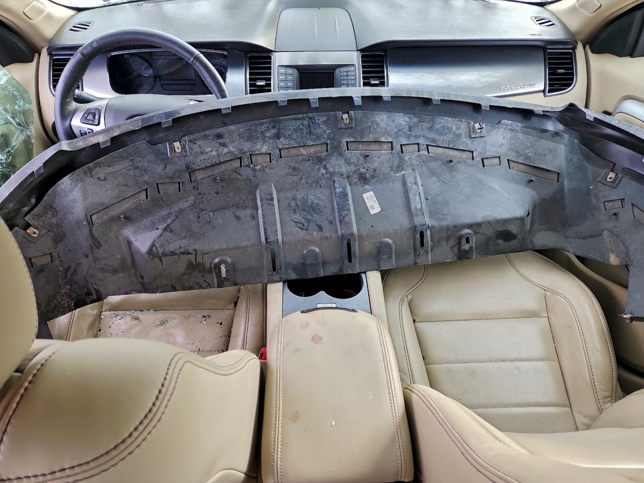 Ford Taurus Sel Image 12