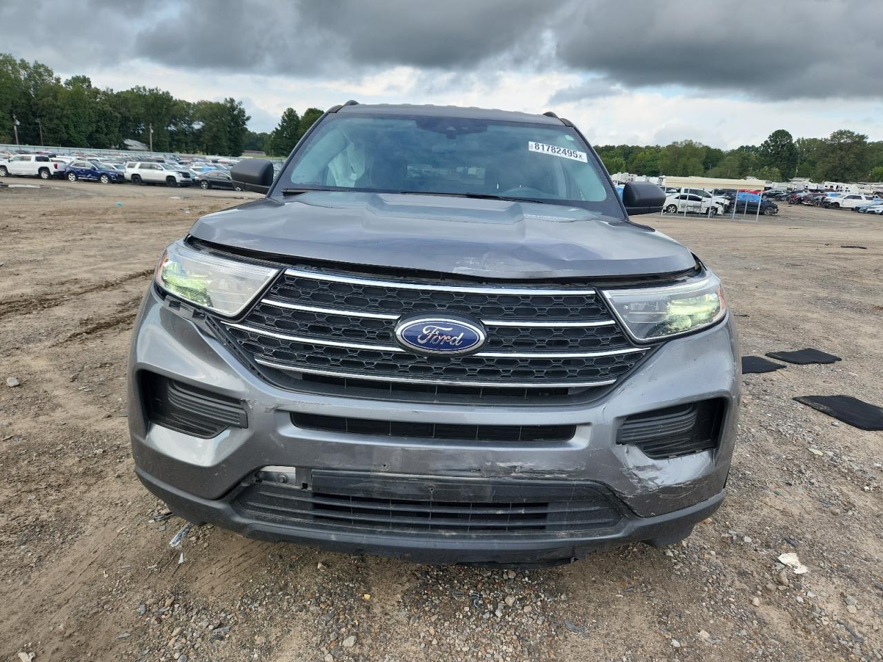 Ford Explorer Xlt Image 10