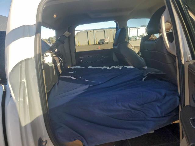 Ram 3500 Longhorn Image 10