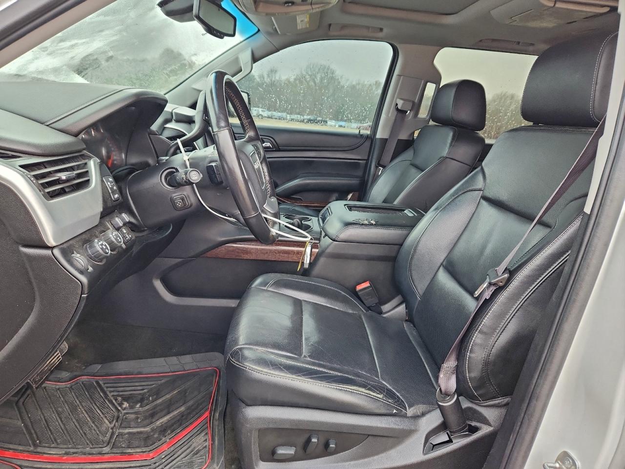 GMC Yukon K1500 Slt Image 4