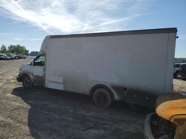 GMC Savana Cutaway G3500 Image 3