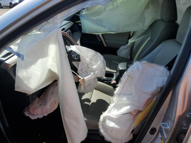 Toyota RAV4 Le Image 9