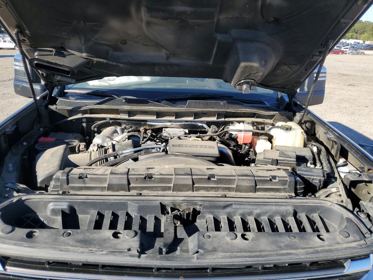 Chevrolet Silverado K2500 High Country Image 6