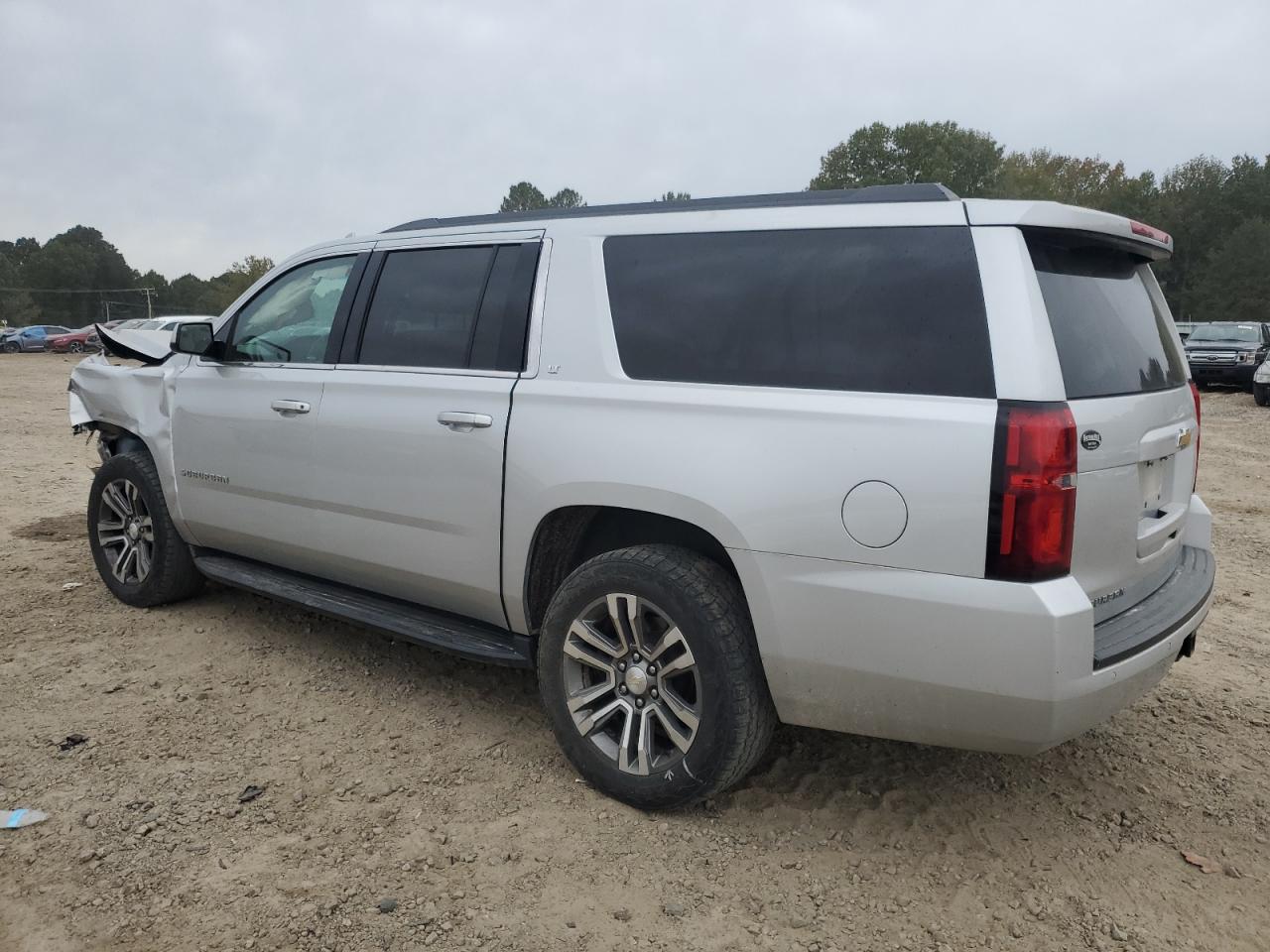 Chevrolet Suburban K1500 Lt Image 3