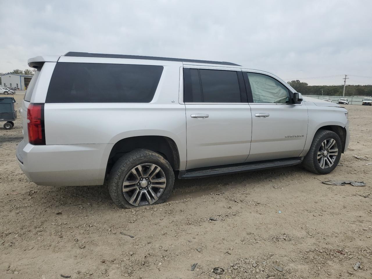 Chevrolet Suburban K1500 Lt Image 10