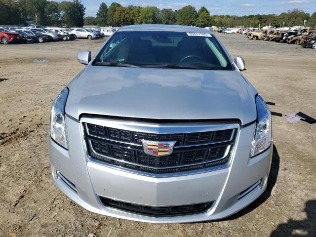 Cadillac XTS Premium Collection Image 4