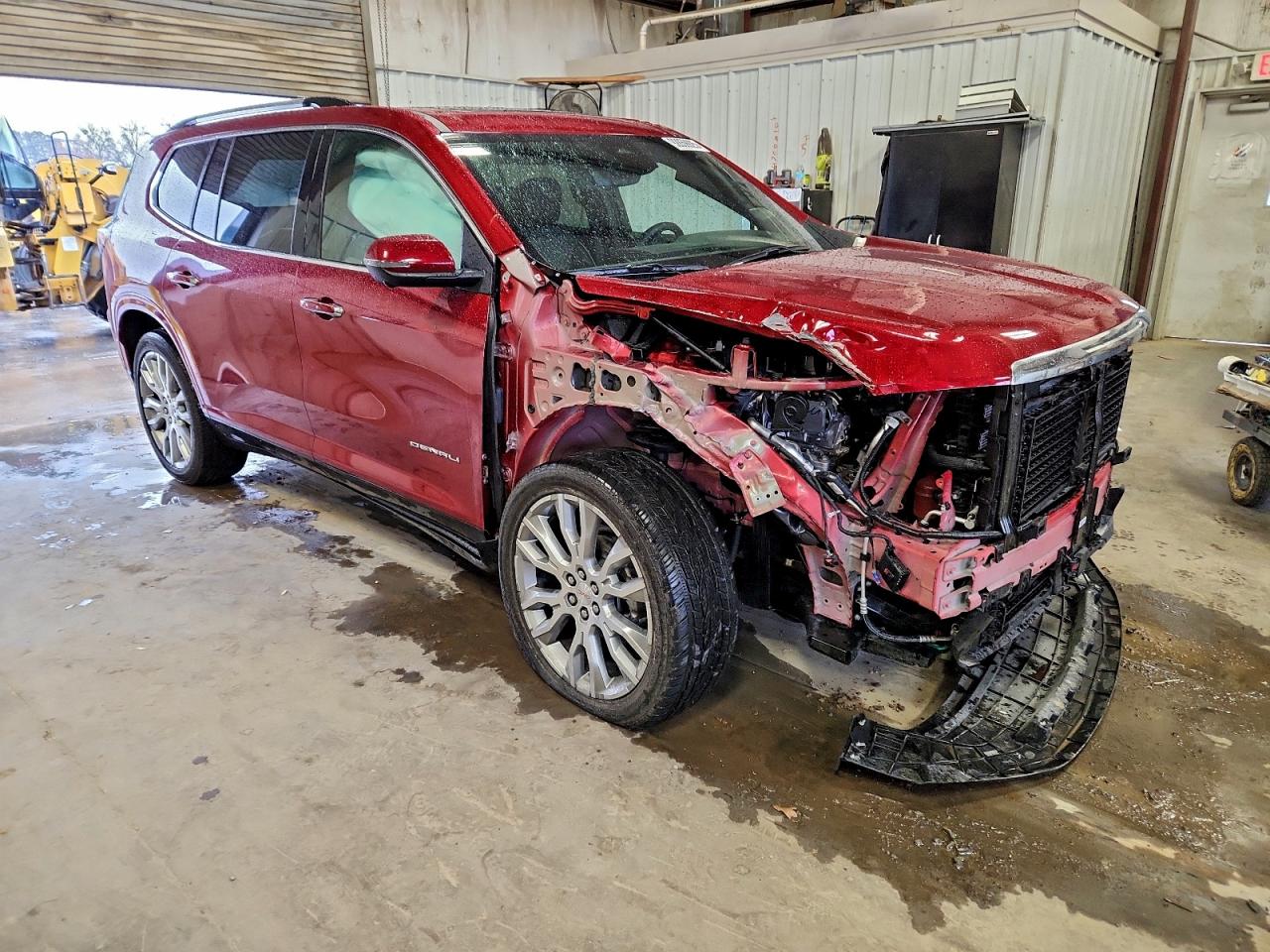 GMC Acadia Denali Image 12