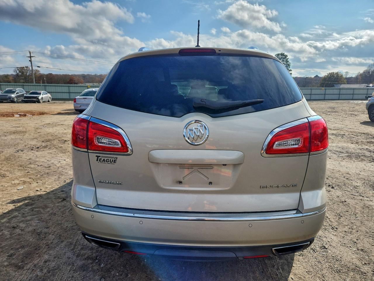 Buick Enclave Image 4