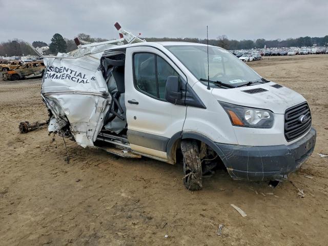 Ford Transit T-250 Image 8