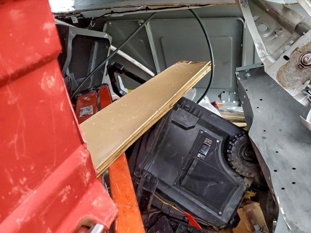 Ford Transit T-250 Image 7