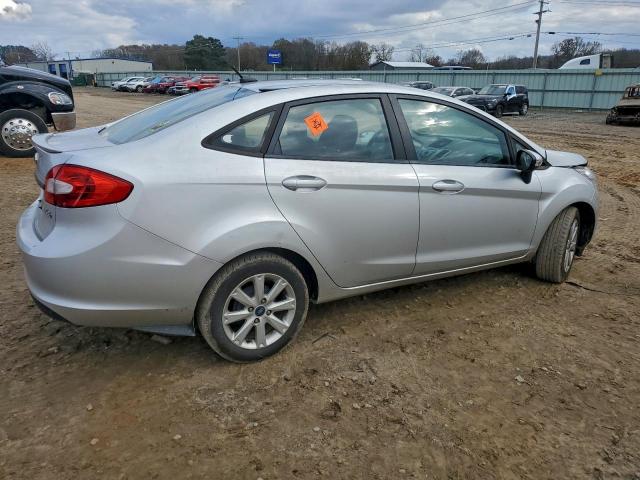 Ford Fiesta Se Image 9