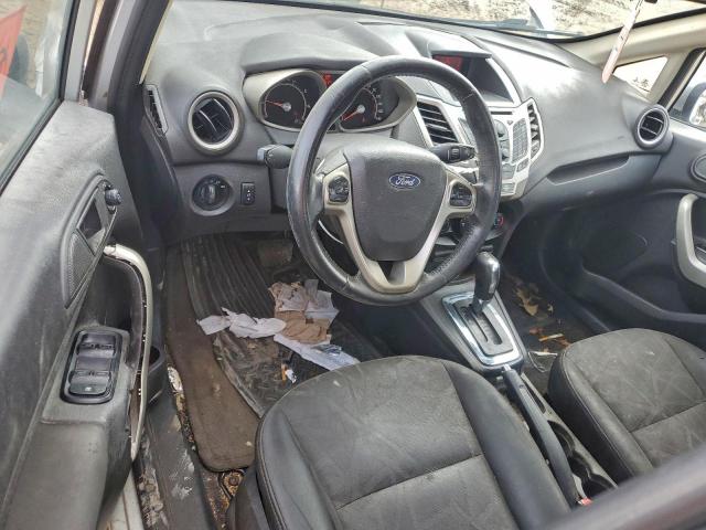 Ford Fiesta Se Image 12